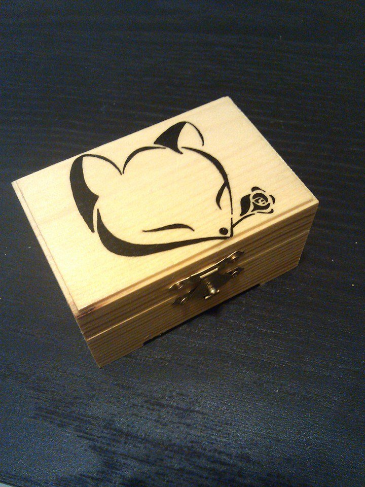 rare hand made collectible " fox with rose " trinket box, vintage, womens