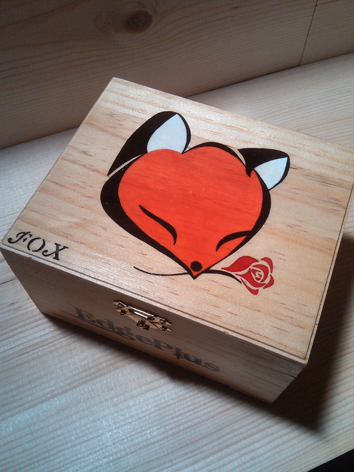 rare collectible " fox with rose 4 " trinket box, womens jewelry box, present, gift, stash box