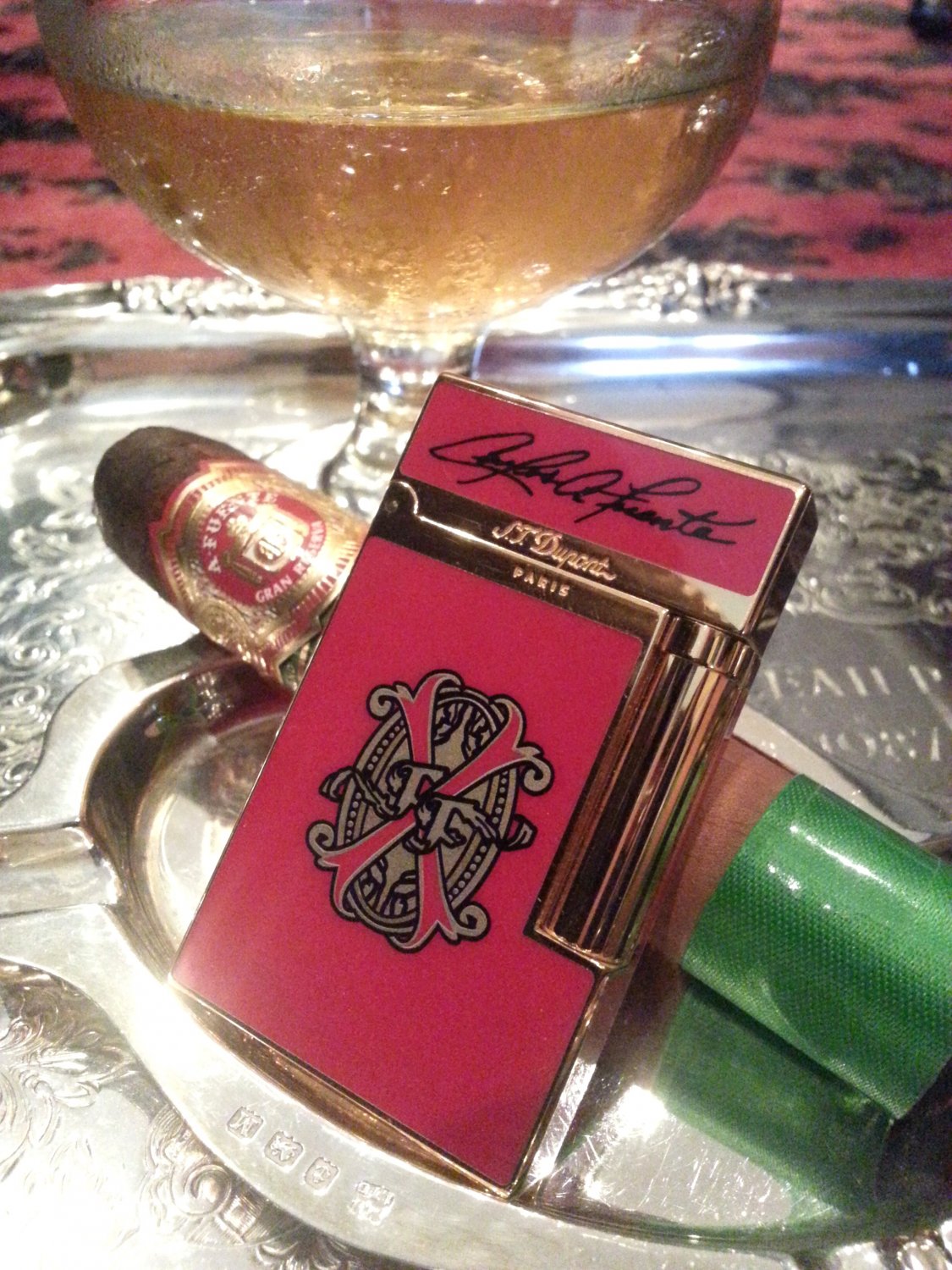 S.T. DUPONT LIGHTER OPUS X RED LIMITED EDITION 633/650 MINT