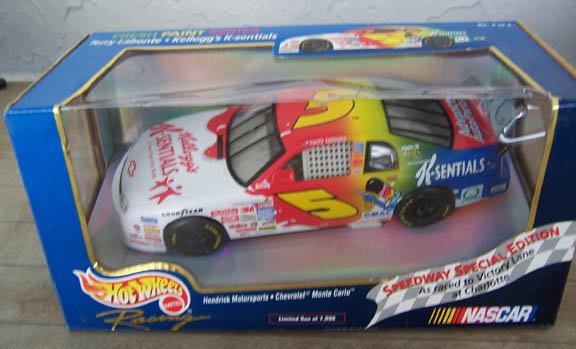1999 Hot Wheels NASCAR Terry Labonte #5 Kellogg's K-senti