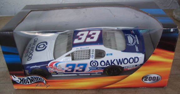 2001 Hot Wheels NASCAR Joe Nemechek #33 Oakwood Homes