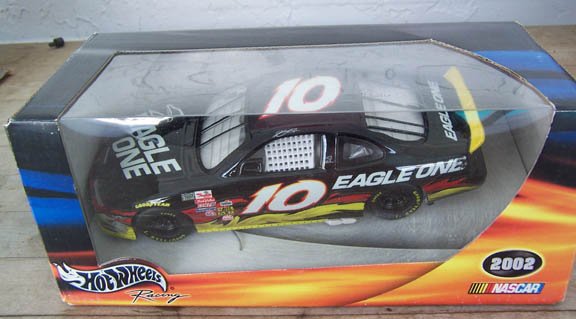 2002 Hot Wheels NASCAR Johnny Benson #10 Eagle One