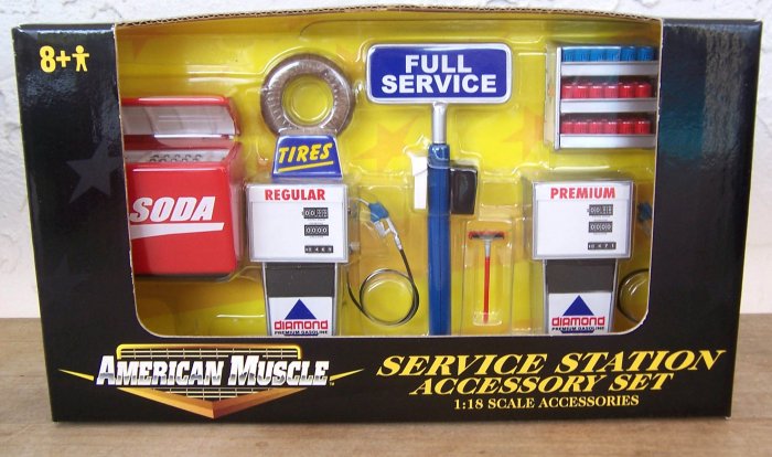 ERTL American Muscle Service Station Accessory Set NEW