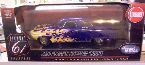 NEW Highway 61 Studebaker Custom Coup 1:18