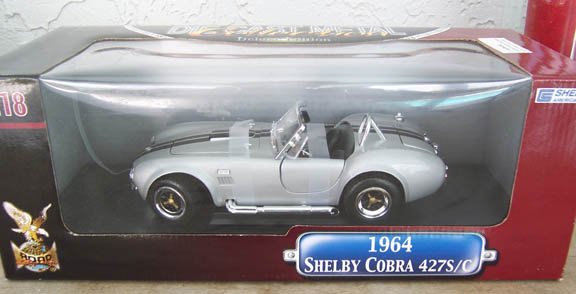 Road Signature 1964 Silver Shelby Cobra 427S/C 1:18 NEW