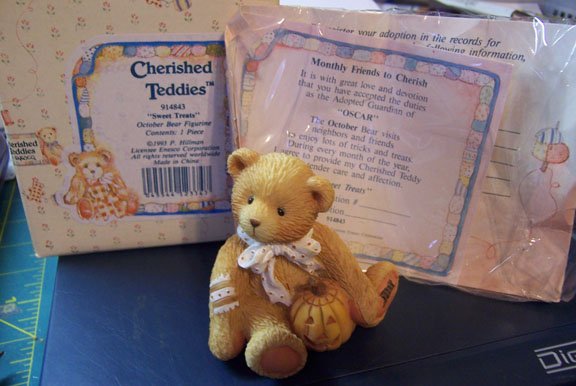 Cherished Teddies #914843 Oscar "Sweet Treats" October Bear
