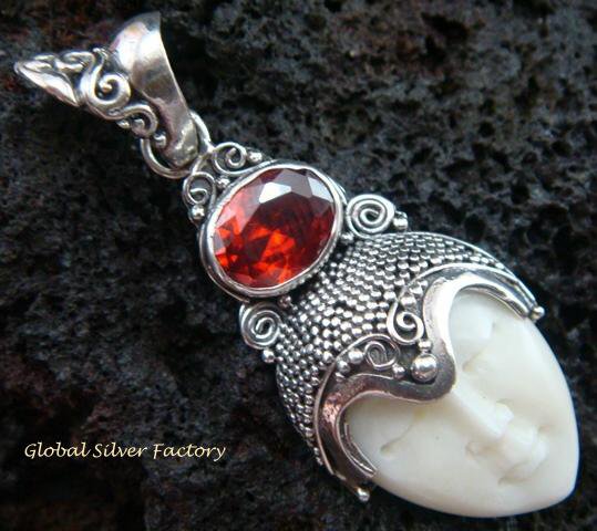 Sterling Silver & Garnet Goddess Pendant GDP-904-KA