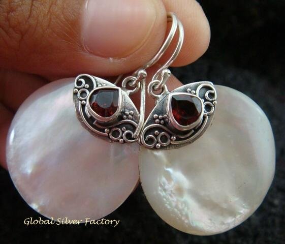 925 Silver Garnet & Round Shell Earrings ER-526-KT