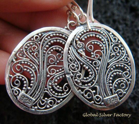Sterling Silver Oval Filigree Earrings SE-147-KT
