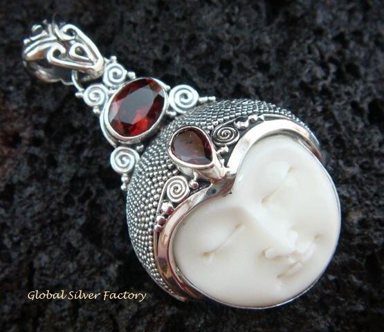 925 Silver & Garnet Goddess Pendant GDP-814-PS
