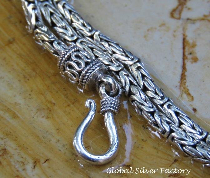 Handmade Sterling Silver 22Inch Borobudur Chain (2.5mm) SCC-188