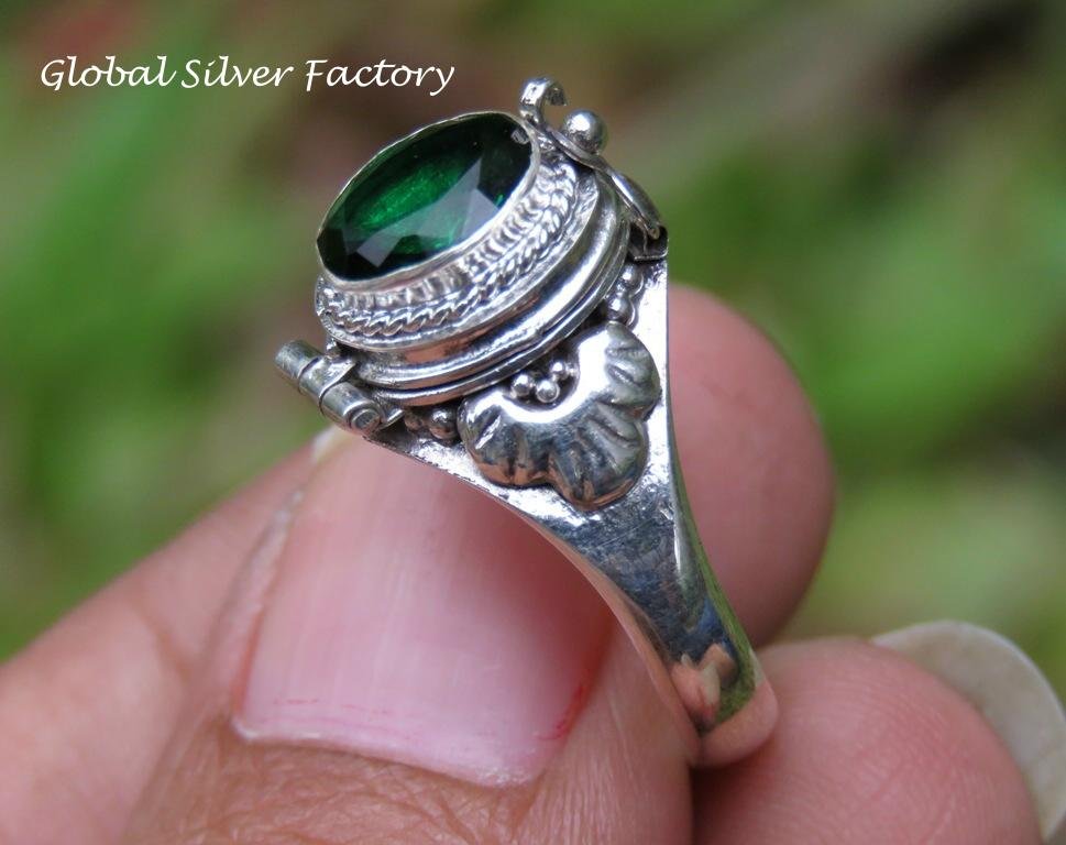 Green Quartz Poison Locket Ring LR-752