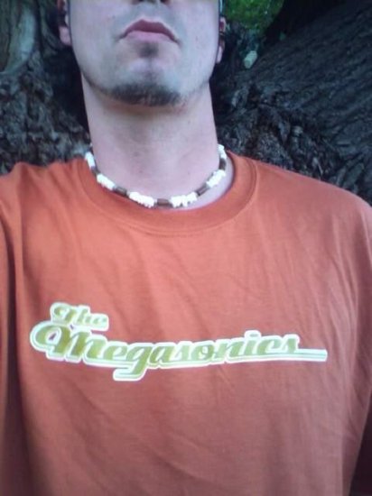 the MEGASONICS mens T-Shirt XL