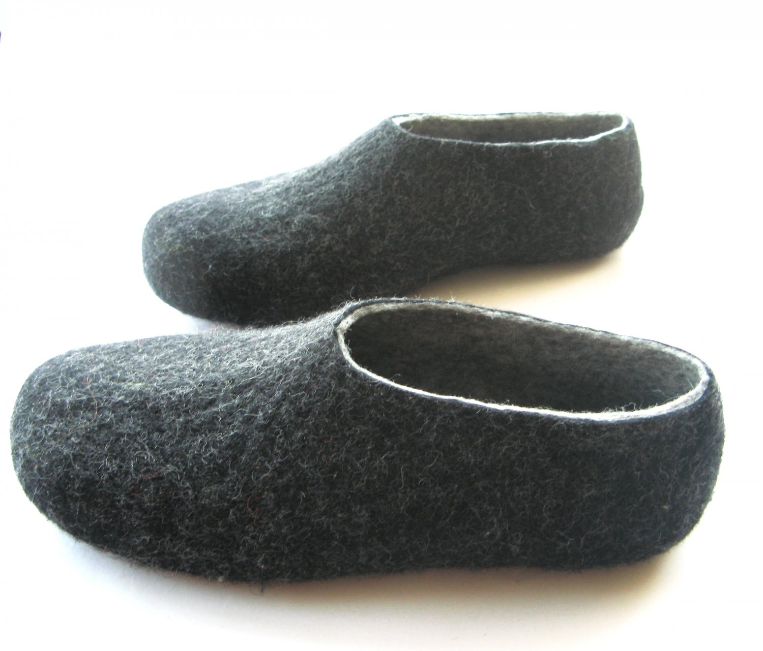 Men's Wool Slippers Charcoal. All sizes for Men