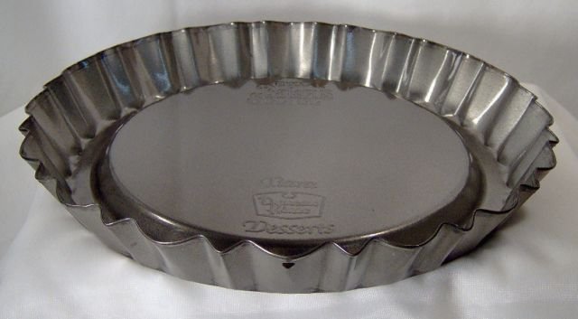 Tiara Fruit Torte Pan