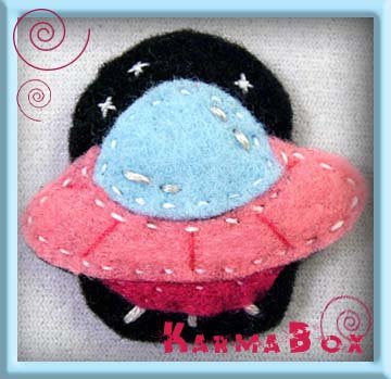 Felt Fuzzies UFO Alien Felt Hair Clip