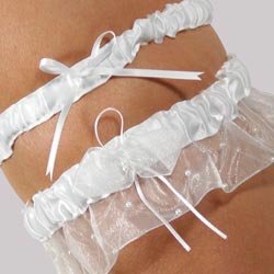 Pearl Garden Collection Garter & Tossing Garter