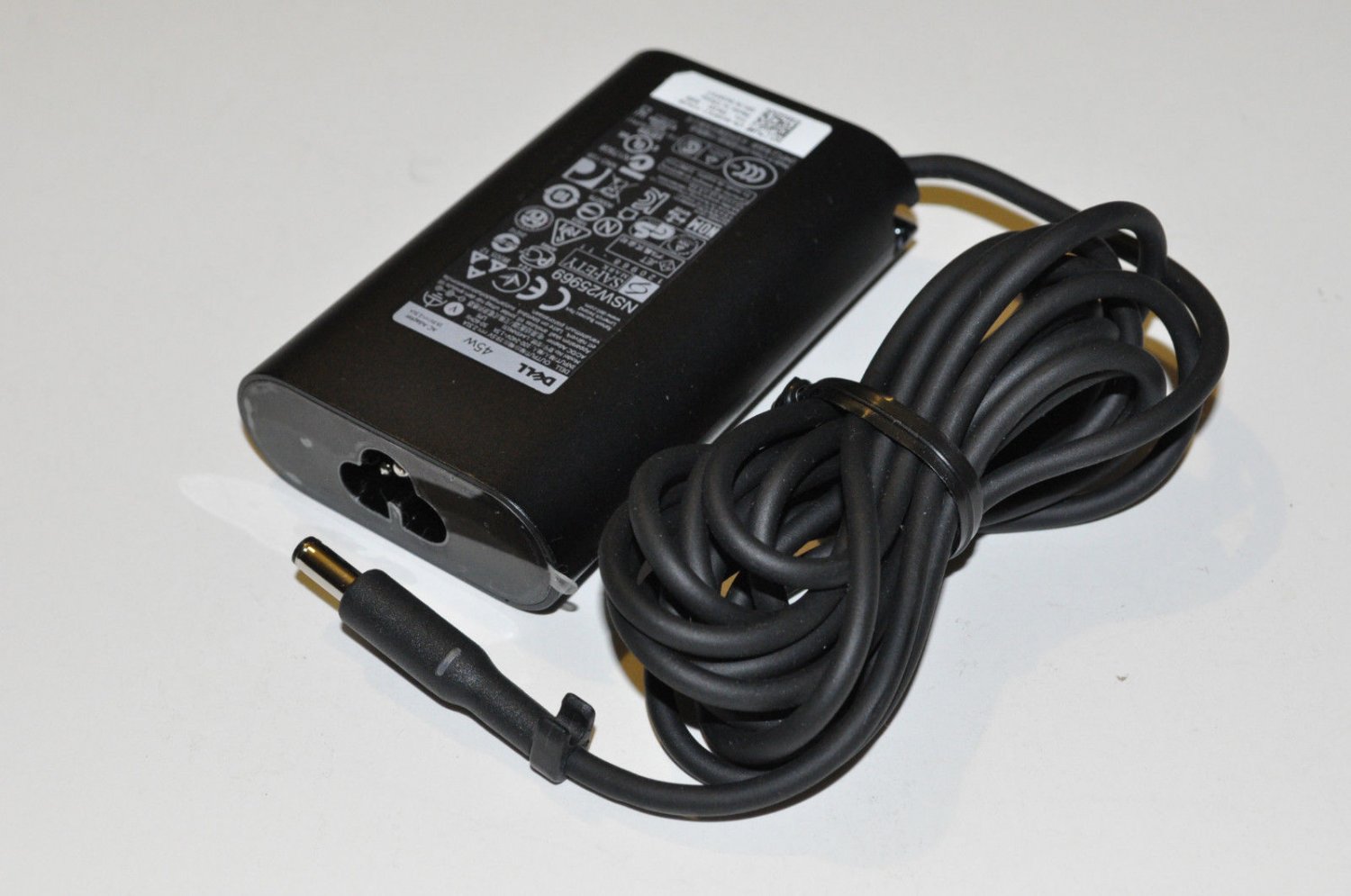 NEW Genuine Dell XPS Duo Laptop Charger 45W Power Adapter LA45NM131 0CDF57