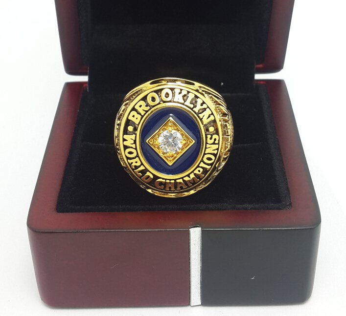 1955 Brooklyn Dodgers Baseball championship ring MLB ring size 9-13 US with wooden box