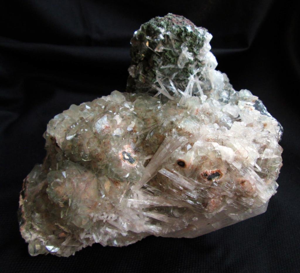 AMAZING SCOLECITE AND APOPHYLLITE MINERALS CLUSTER FORMATION SPECIMENS PIECE
