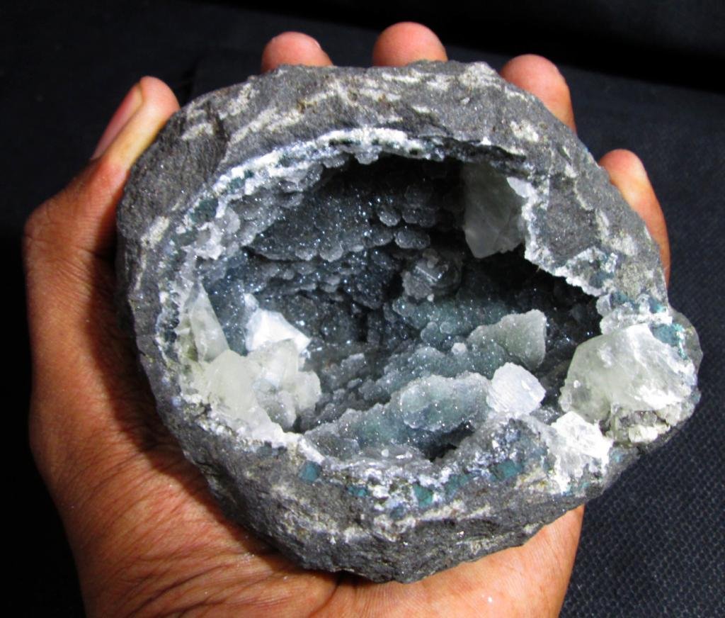 AMAZING EPI-STILBITE, CALCITE AND HEULANDITE ON CHALCEDONY MINERALS IN GEODE
