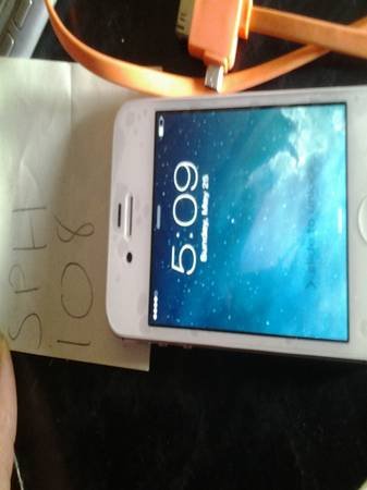 Mint!!! - Apple iPhone 4 16GB White Verizon/Page Plus Smartphone