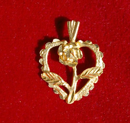 14k Gold Heart and Rose Pendant