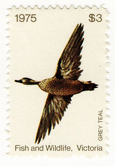 (I.B) Australia - Victoria Revenue : Hunting Tax $3 (1975)