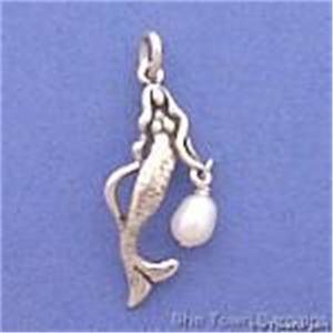 .925 Sterling Silver Mermaid Pendant With White or Pink Pearl
