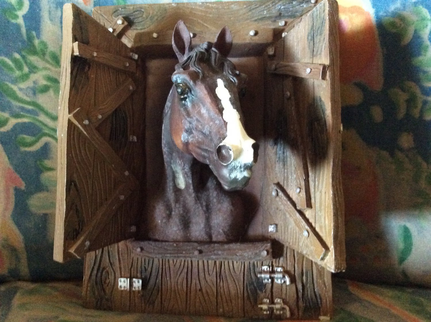 3D horse wall plaque