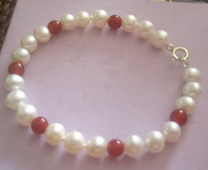 Pearl Bracelet