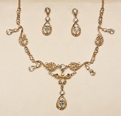 Bridal Jewelry Set (Style # 935)