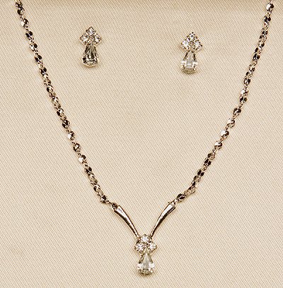 Silver Necklace and Earrings Set (Style # 932)