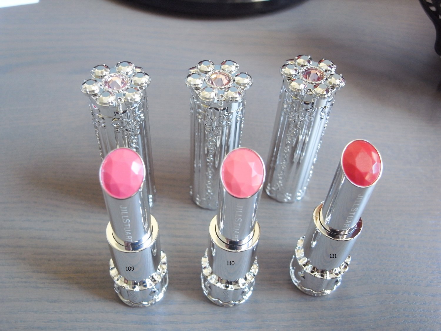 Jill Stuart Lip Blossom Royal Sweet Peal Limited Edition Lipstick