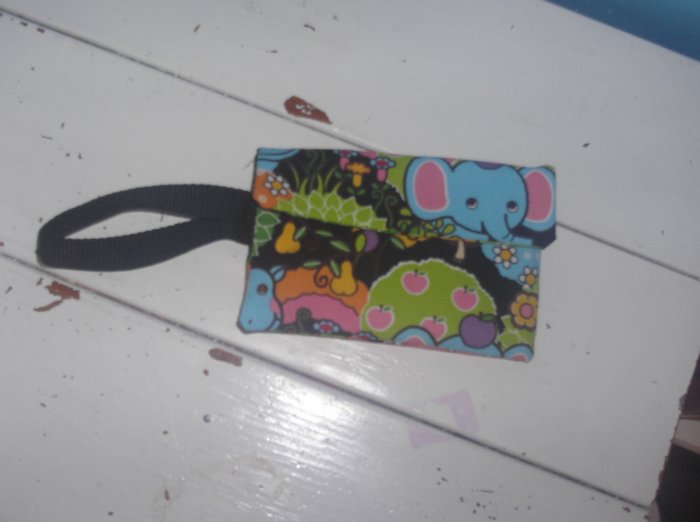 Super Safari Wristlet