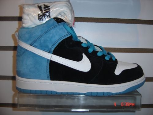 send help sb dunks