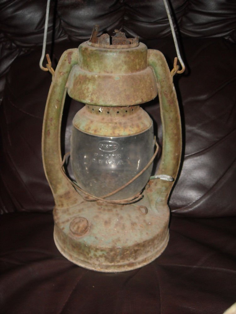 Dietz NO2 AIR PILOT LANTERN LAMP W CLEAR GLOBE D-LITE POSTWAR