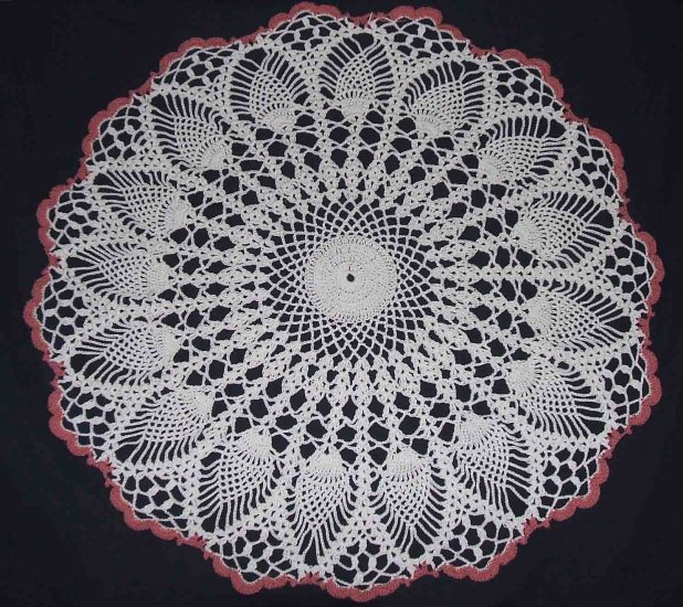 NWOT Thread Crochet White & Rose Pineapple Doily 21"