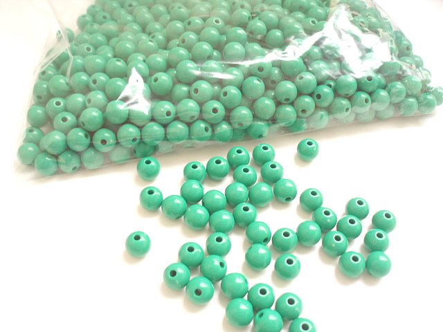 Beads:Green (5 oz, over 500 units)