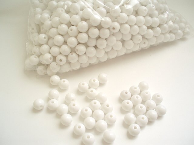 Beads:White (5 oz, over 500 units)