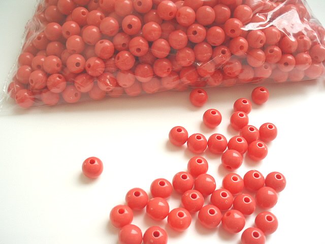 Beads:Coral (5 oz, over 500 units)