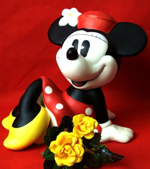 Minnie Mouse Bank Sitting