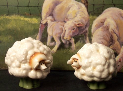 Enesco "Home Grown" SHEEP Salt & Pepper Shakers