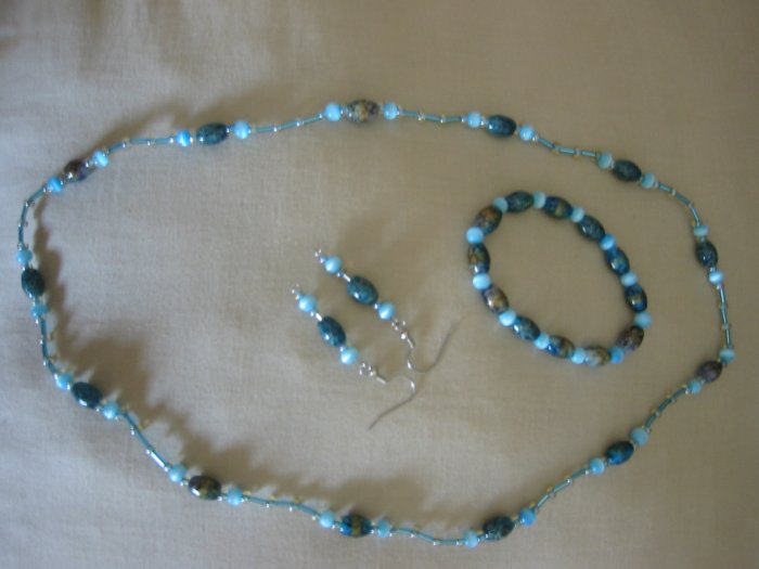 Gorgeous blue-green bead set