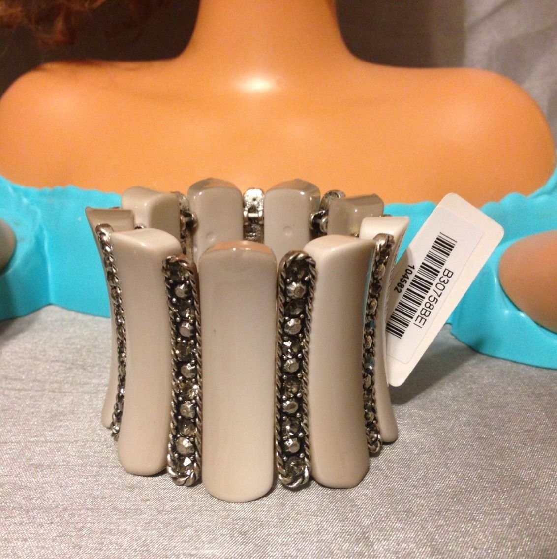 Elegant Vertical Stretch Bracelet
