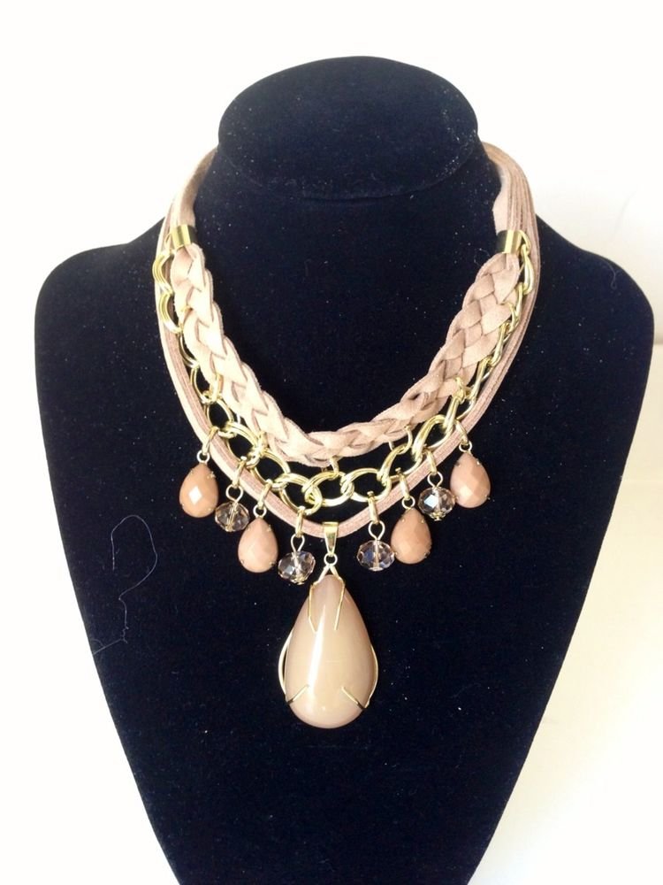 Elegant Simple Stylish Multi Color bib Necklace