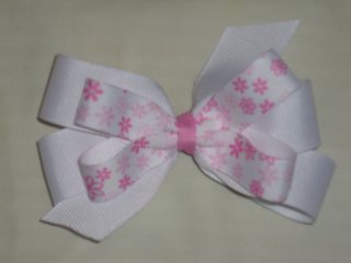 White with Pink Flowers Wendy Bow
