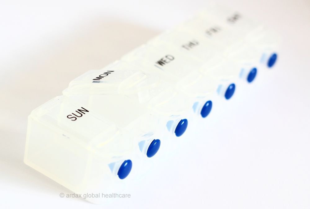 TABLET PILL REMINDER BOX 7 DAY DAILY WITH EASY OPEN PUSH BUTTON POP UP LIDS