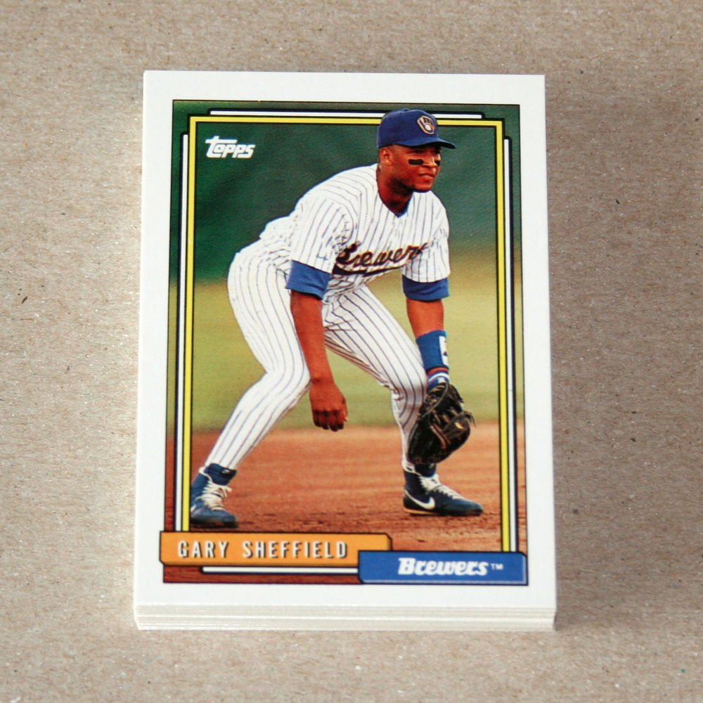 1992 TOPPS BASEBALL - Milwaukee Brewers Team Set + Traded Series