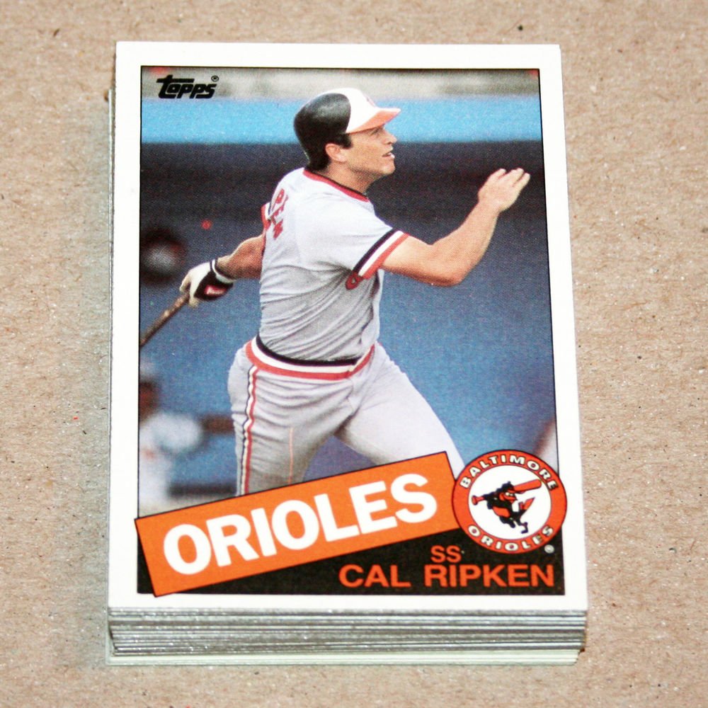 1985 TOPPS BASEBALL - Baltimore Orioles Team Set + Traded Series